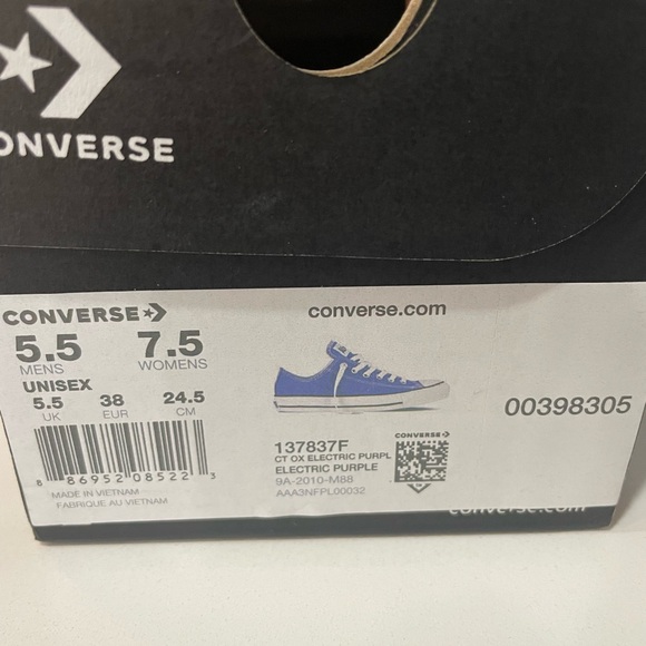 Converse Chuck Taylor Electric Purple Low-Top Sneakers - Picture 3 of 10